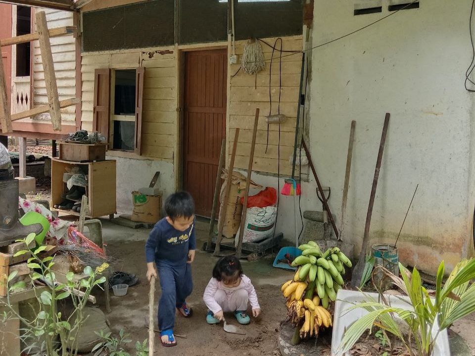 Kids playing